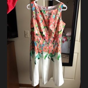 Danny & Nicole Floral Dress